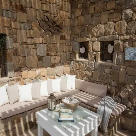 Mykonos For 8 With Pool Villa *